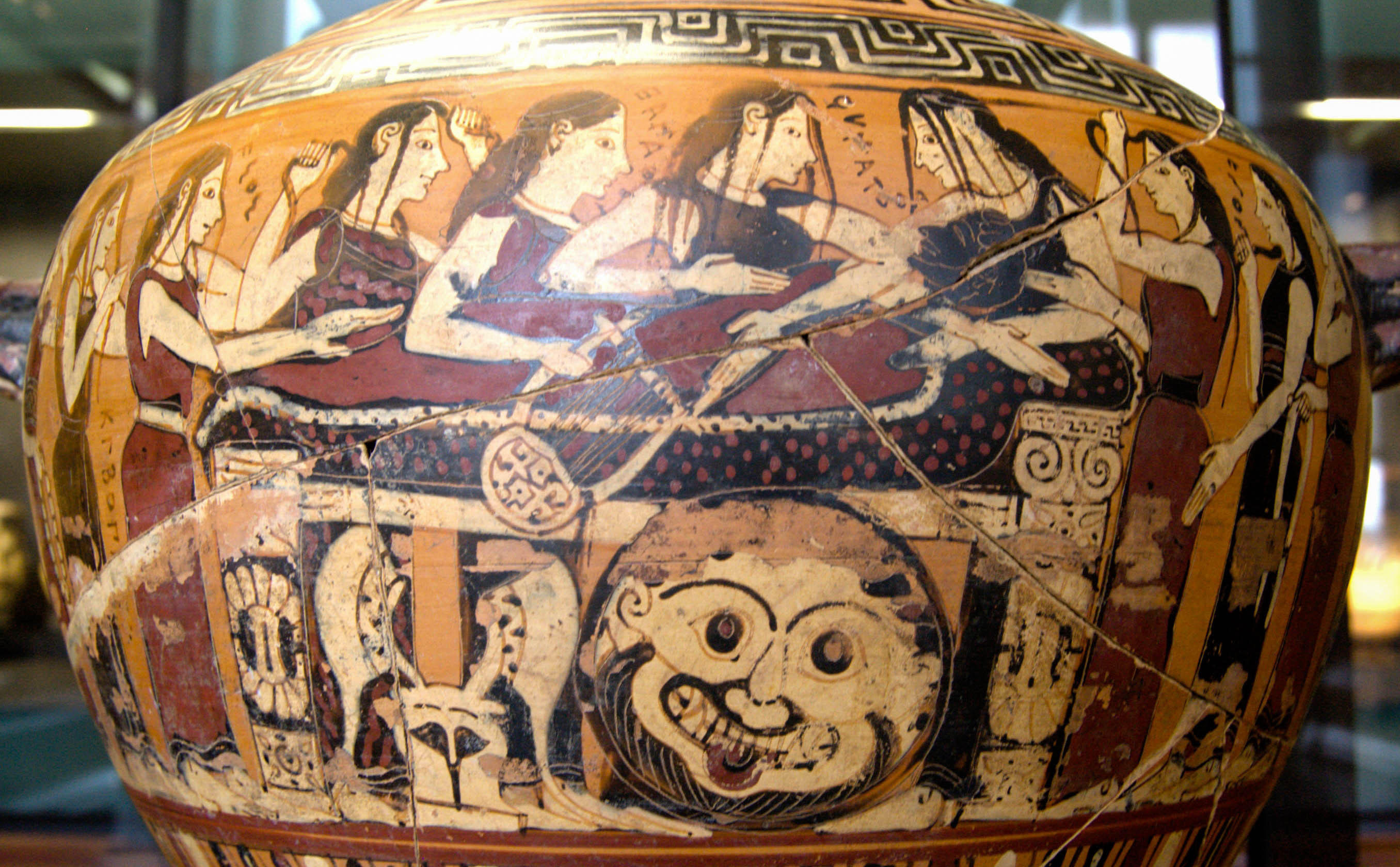 Thetis and the Nereids mourning Achilles, Corinthian black-figure hydria, c. 555 BCE (Louvre, Paris) – Wikimedia commons 